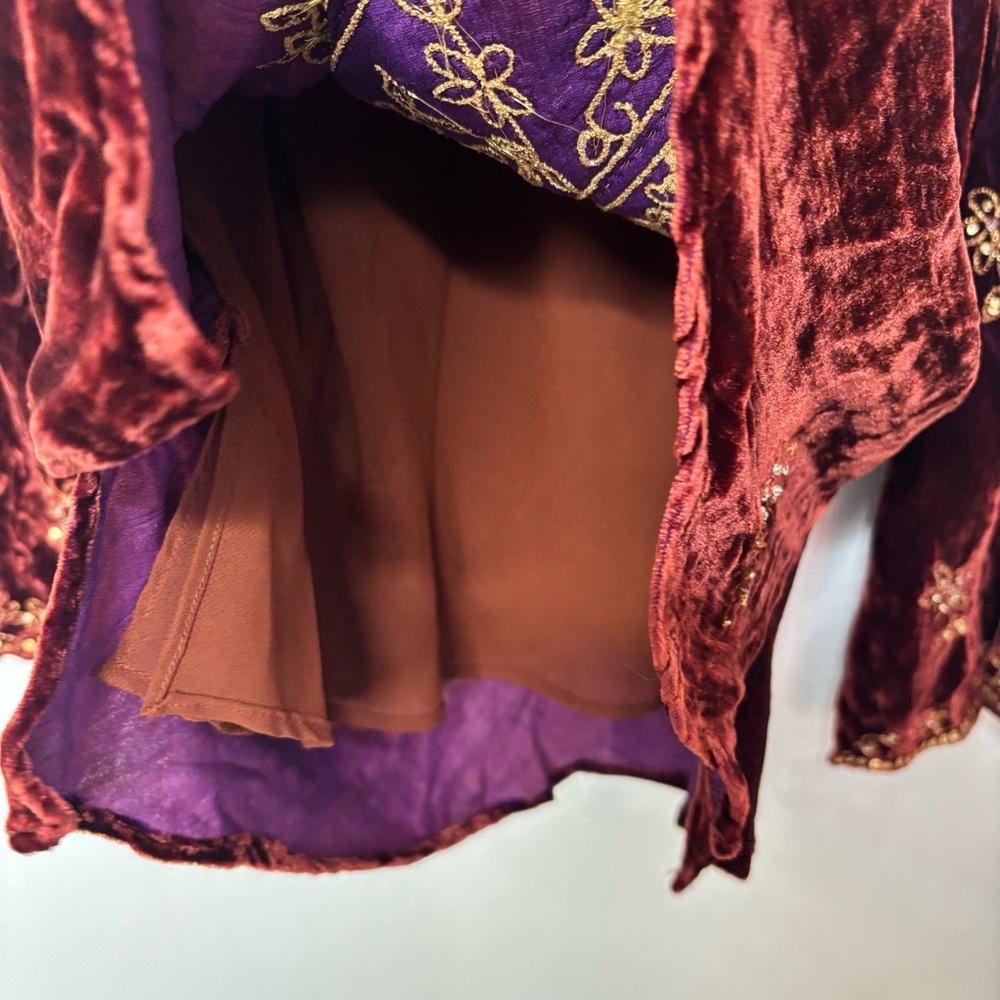 Eci New York Velvet Sequin Embellished Top Size 8 Wine Boho - Picture 11 of 13